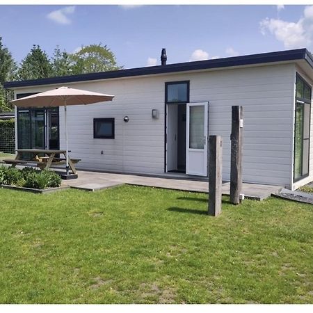 Knus Chalet Heidebloem Putten Dış mekan fotoğraf